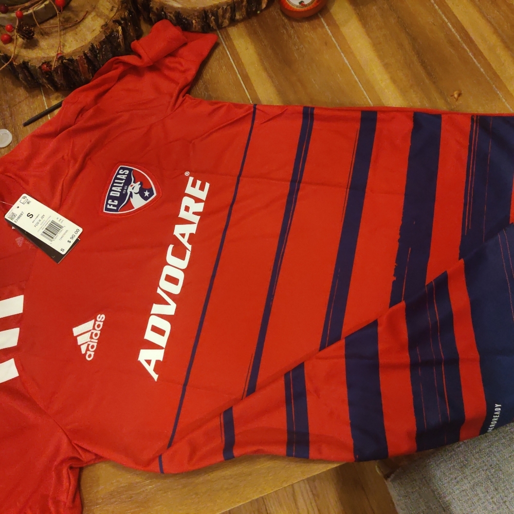 FC Dallas home jersey